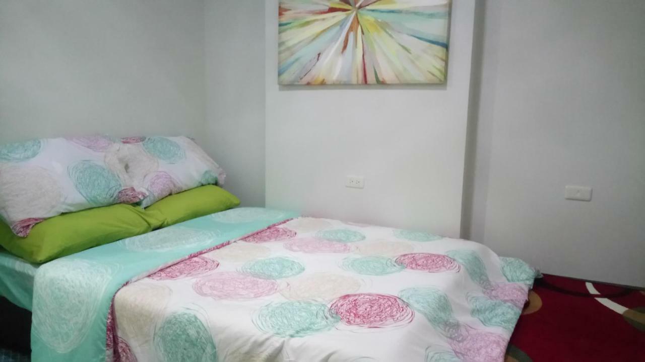 Apartment Mivesa Garden Residences